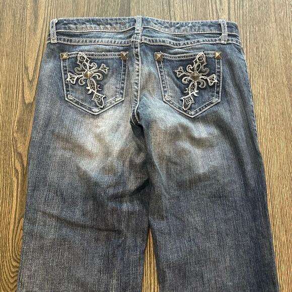 Rock 47 by Wrangler Flared Jeans Ultra Low Rise Distressed Stud Blue Size 7x34 - Picture 5 of 12